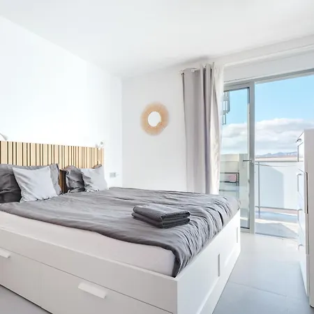 Apartment Ella Modern Two Bedroom With Terrace La Tejita